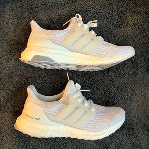Adidas ultra boost tennis shoes
